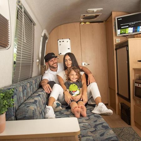 Airstream In The Center Of It All Miami Exterior photo