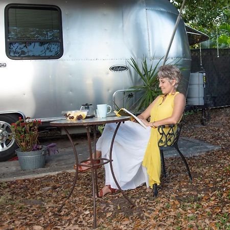Airstream In The Center Of It All Miami Exterior photo