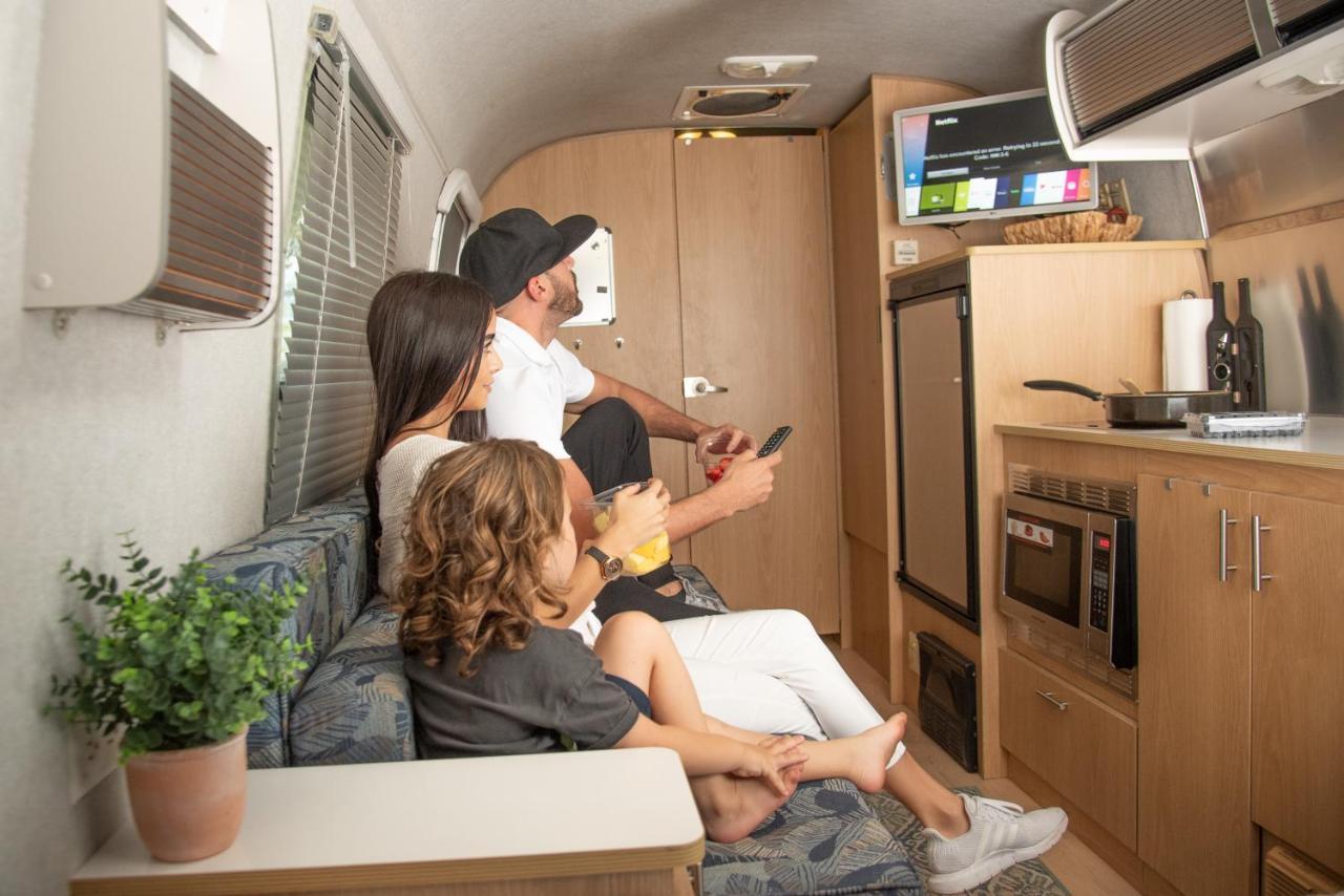 Airstream In The Center Of It All Miami Exterior photo