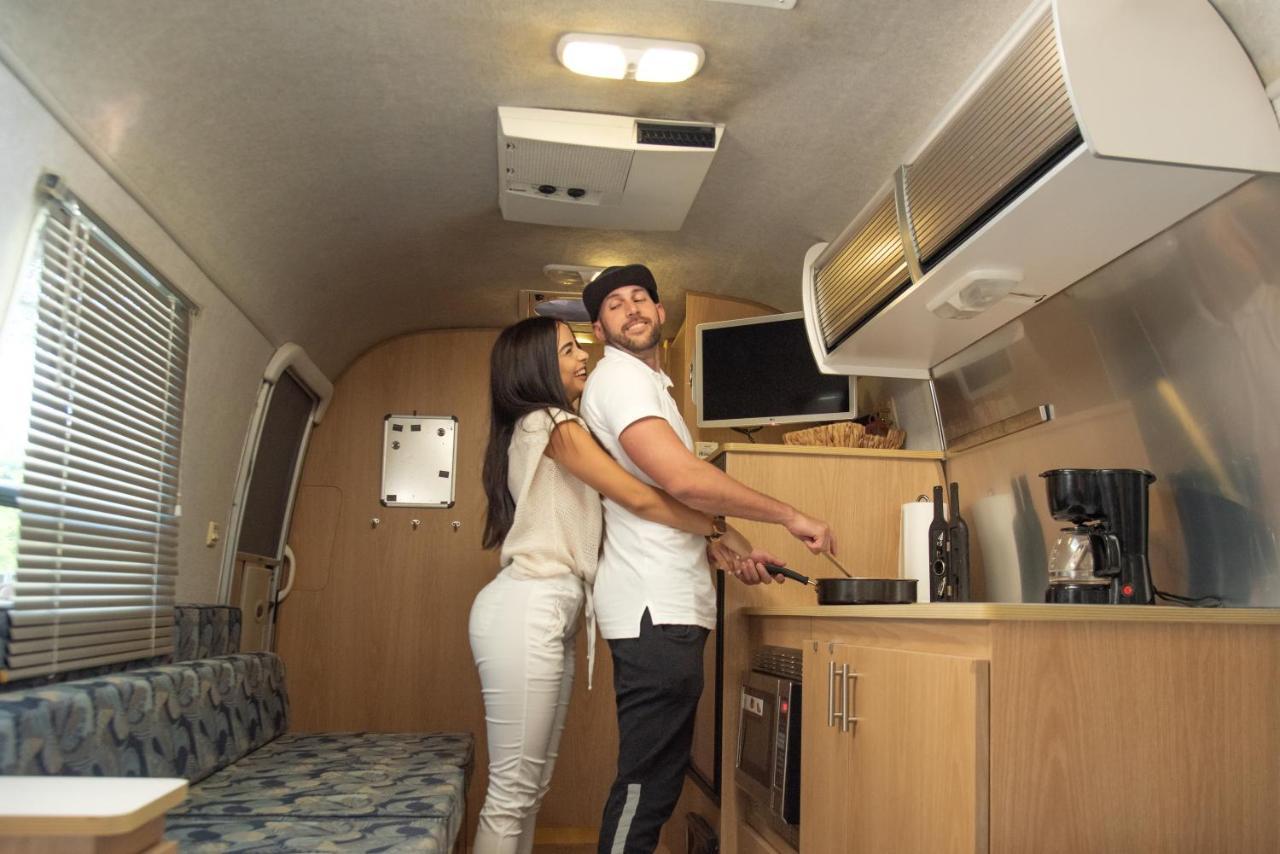 Airstream In The Center Of It All Miami Exterior photo